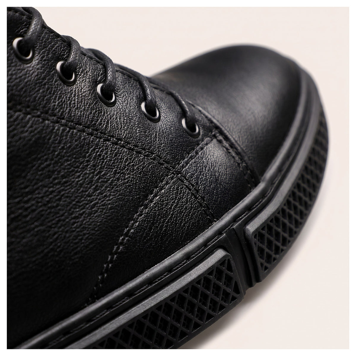 arncliffe-winter-boot-(single)-macro