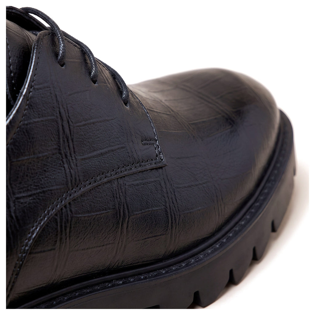 blencathra-court-sneaker-(single)-macro