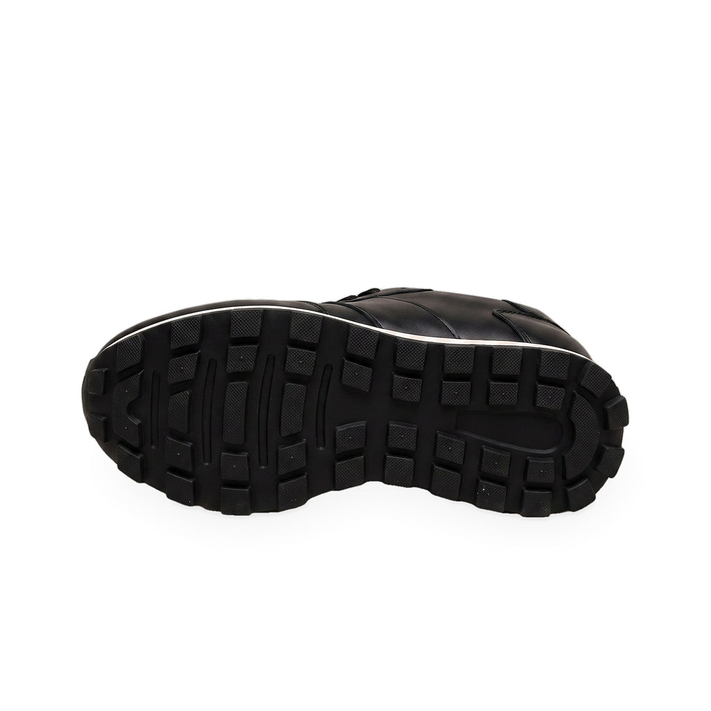 bramwell-court-sneaker-Black-sole