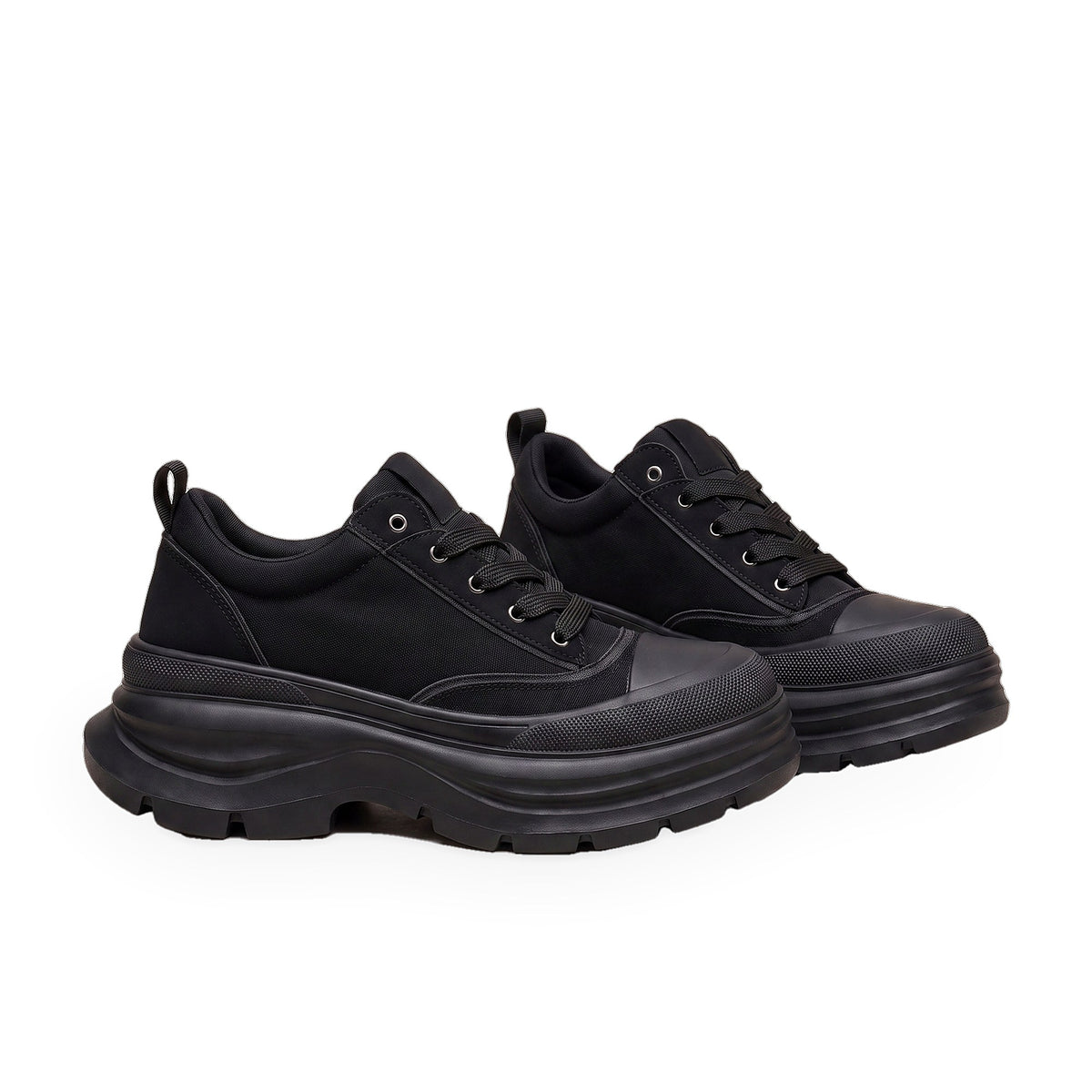 buttermere-court-sneaker-Black-pair