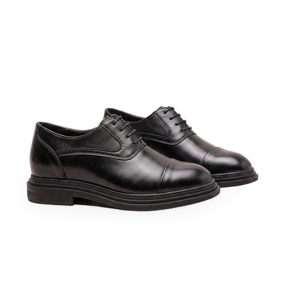 calder-brogue-Black-pair