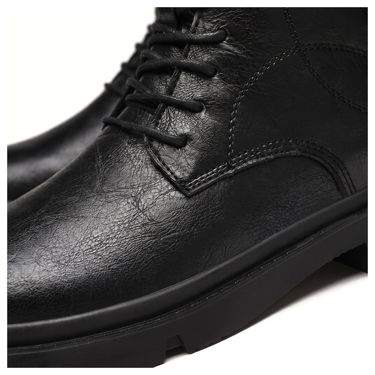 camden-lace-up-boot-Black-macro