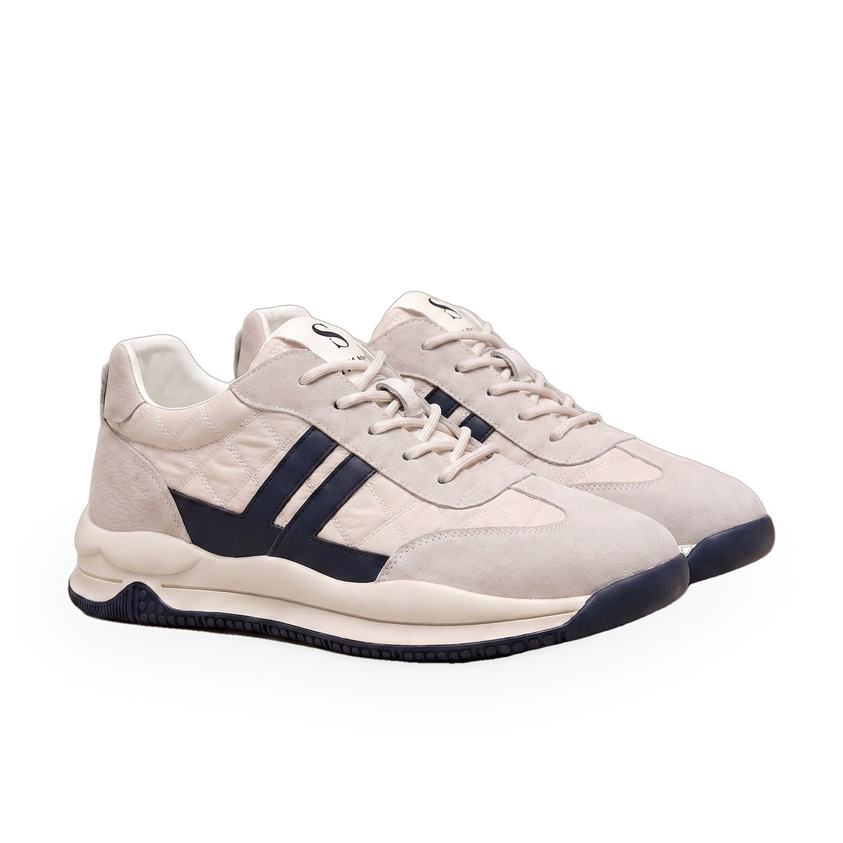 dunkeld-court-sneaker-Bone-pair