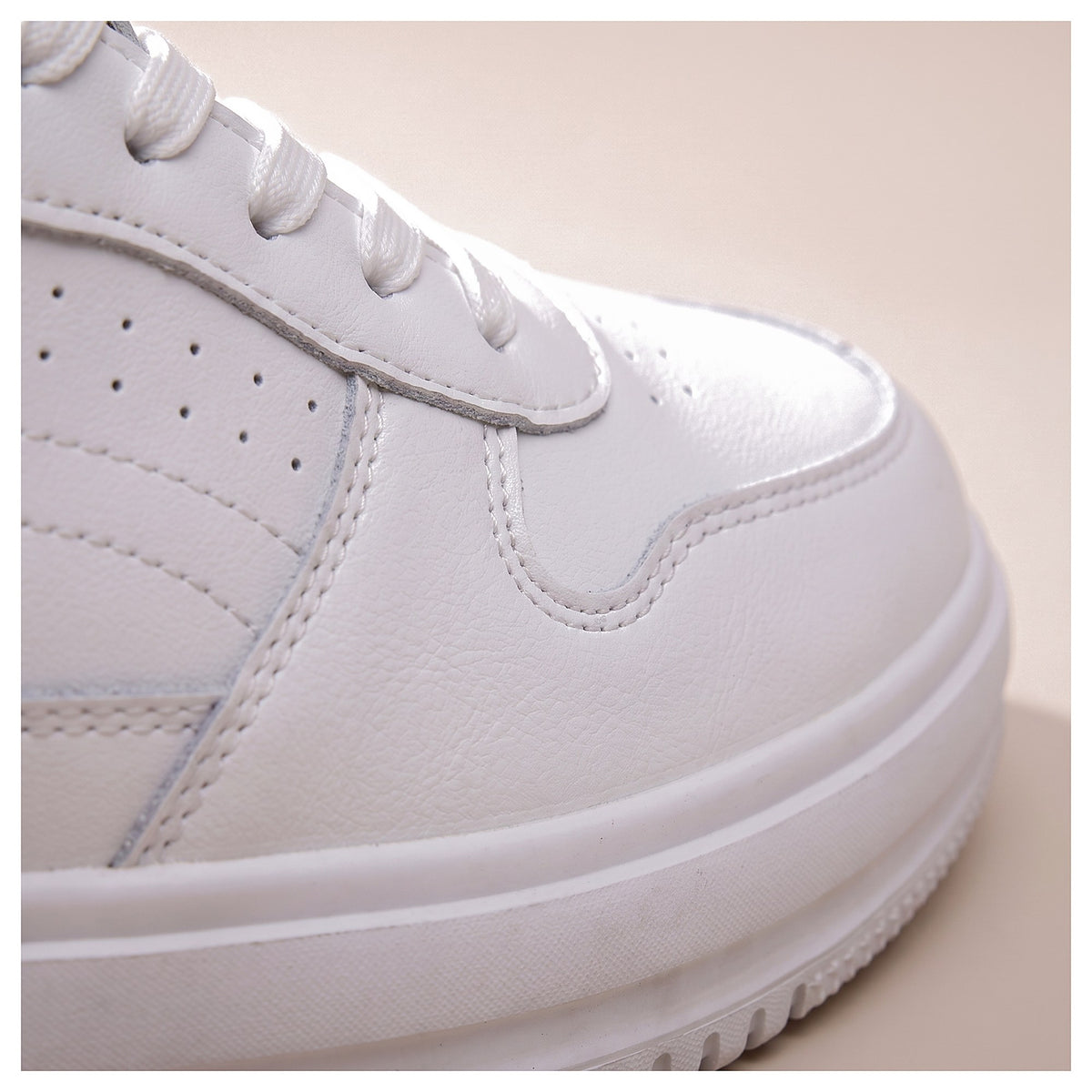 fenn-court-sneaker-White-macro