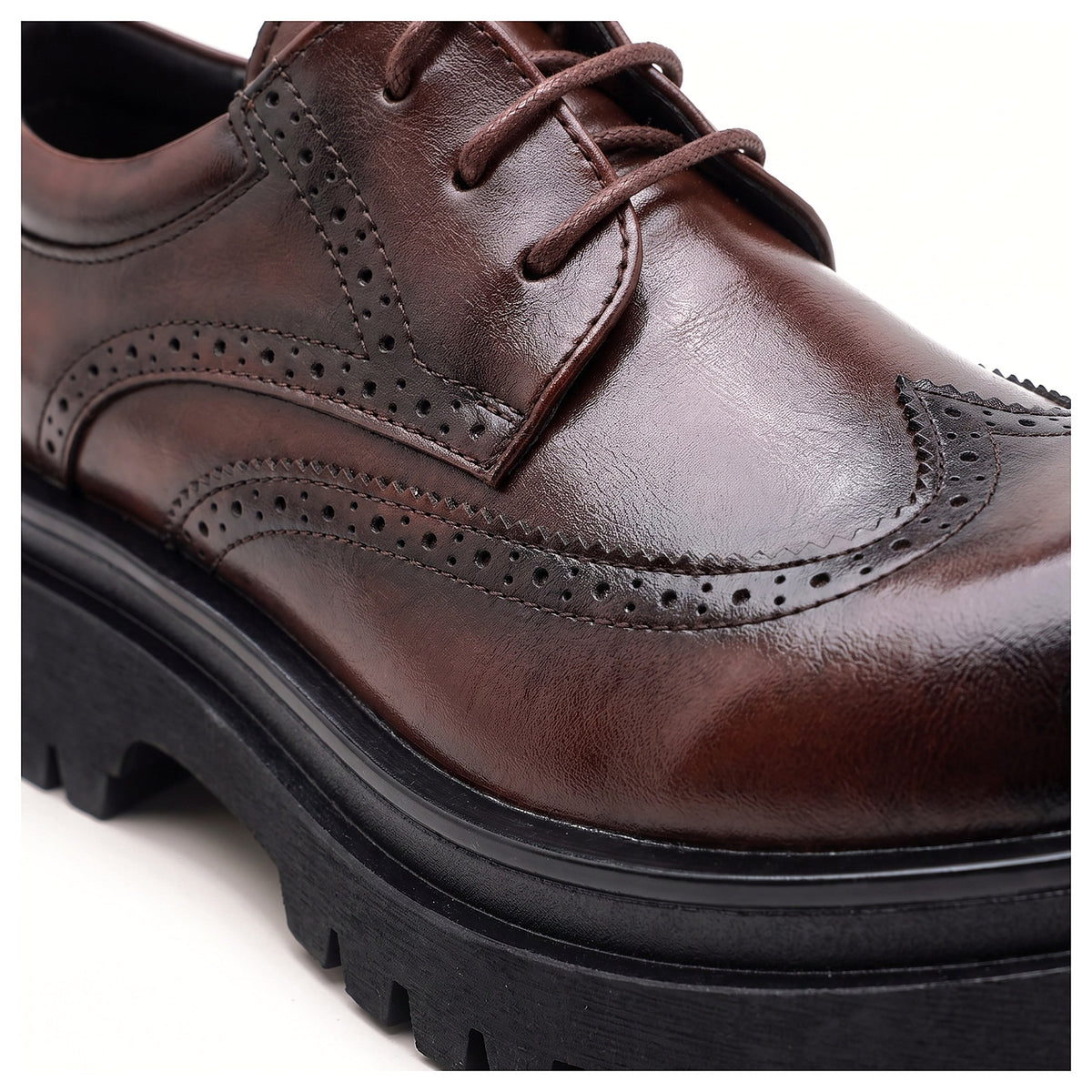 hensall-brogue-Brown-macro