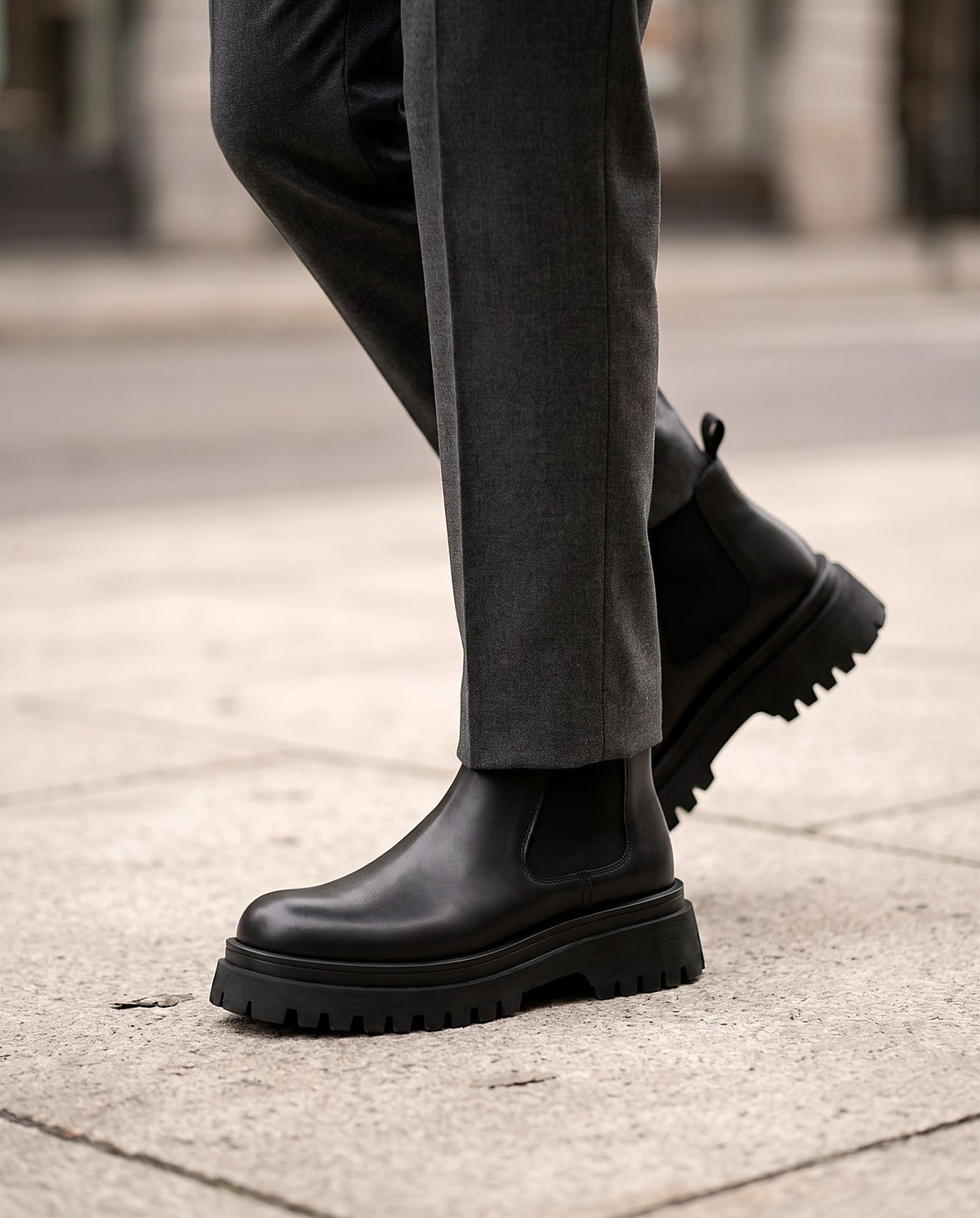 cotswold-winter-boot-lifestyle