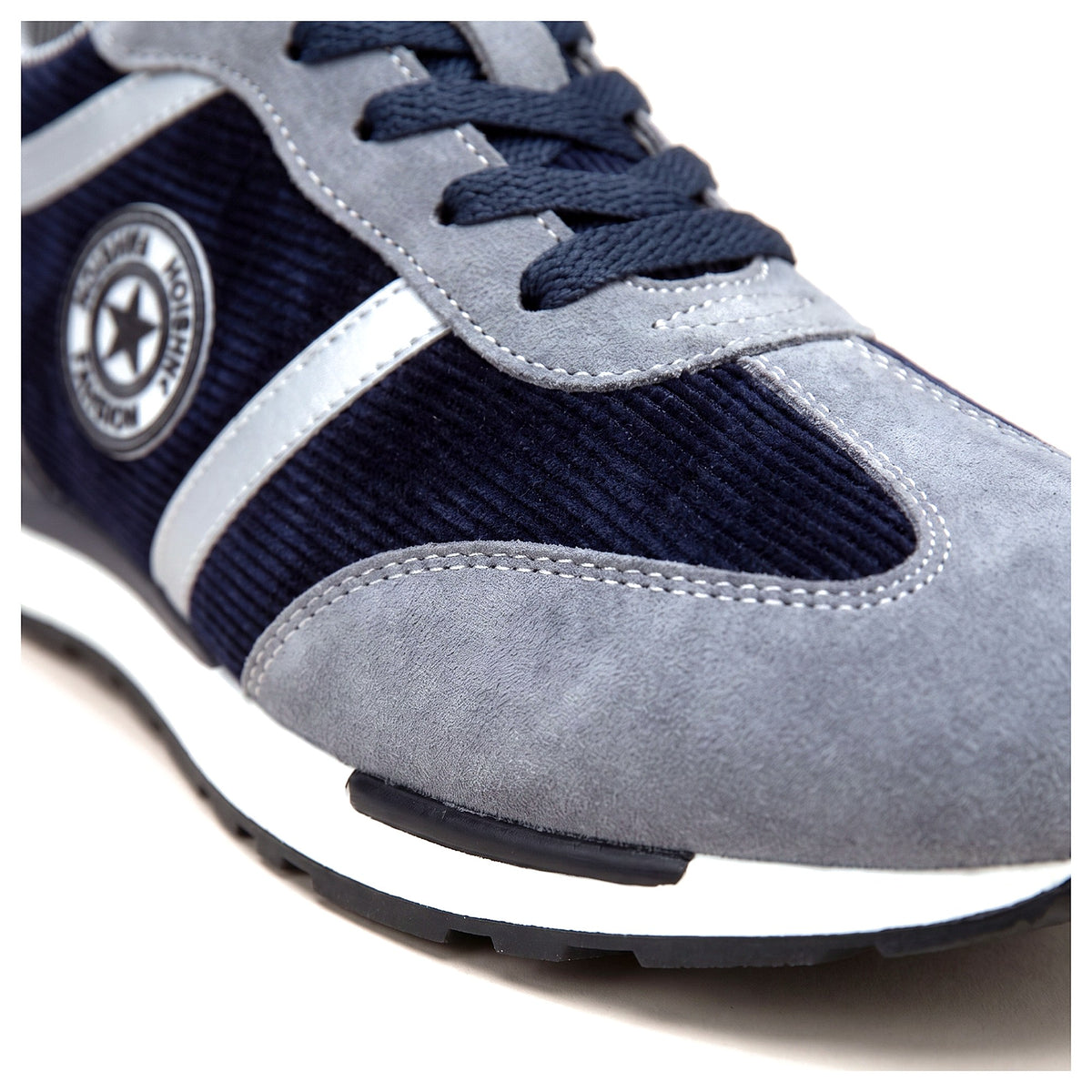 netherby-sneaker-Navy-macro