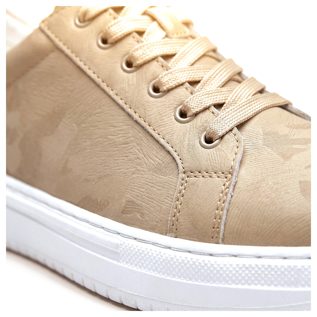 thornthwaite-trail-sneaker-Bone-macro
