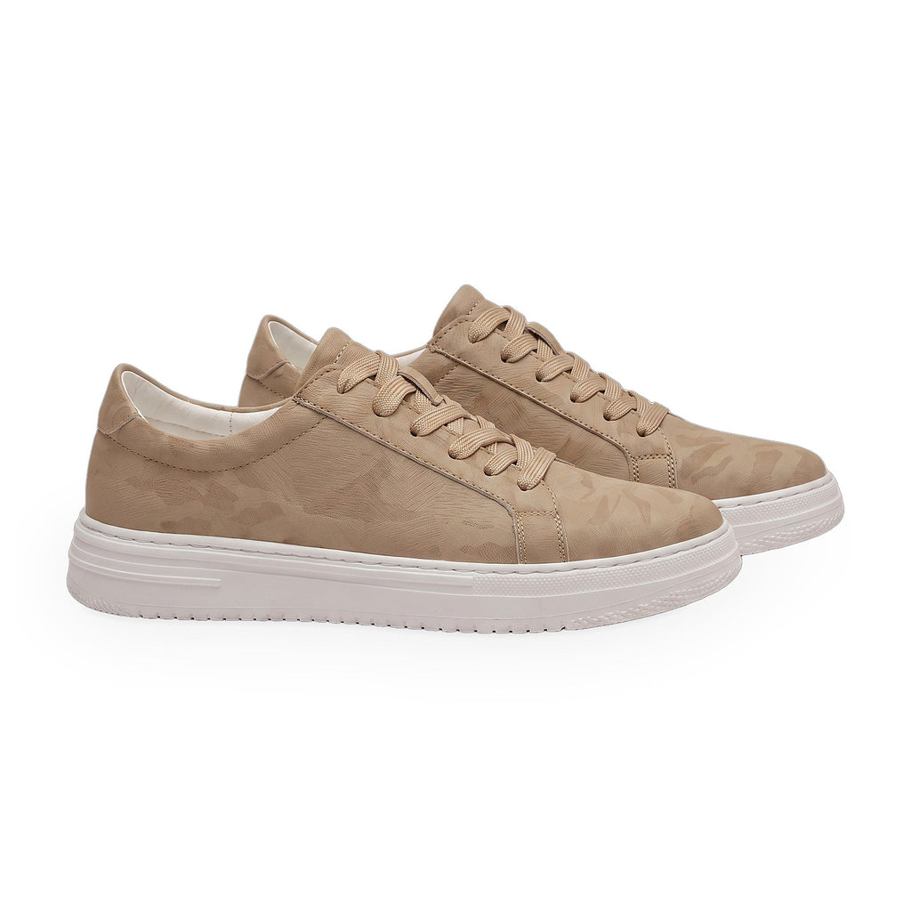 thornthwaite-trail-sneaker-Bone-pair